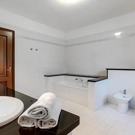 וילה Valleggia With Pool Castelnuovo (Asti)