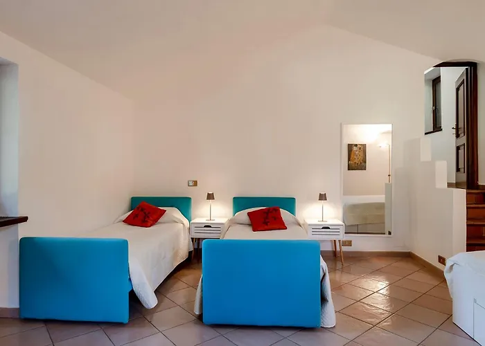 Valleggia With Pool Villa