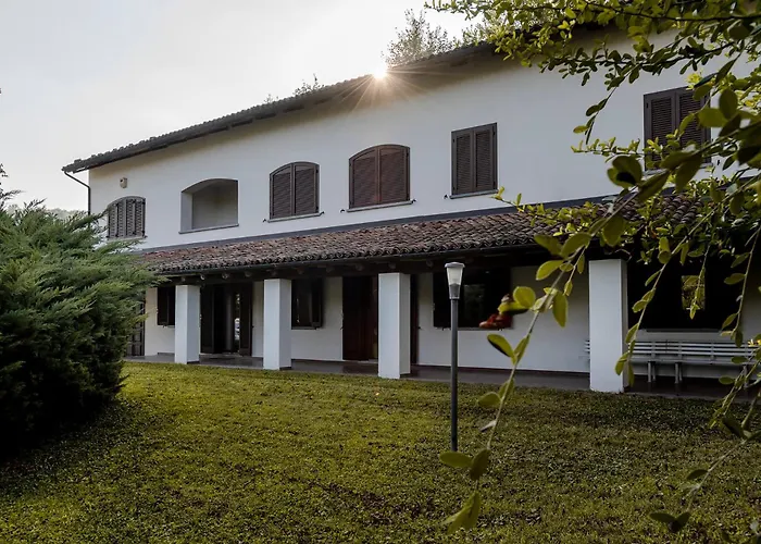 Villa Valleggia With Pool Castelnuovo (Asti)