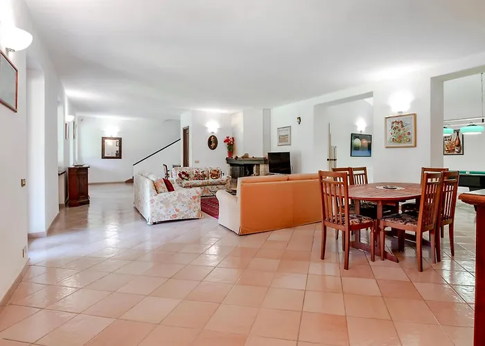 Villa Valleggia With Pool Castelnuovo (Asti)